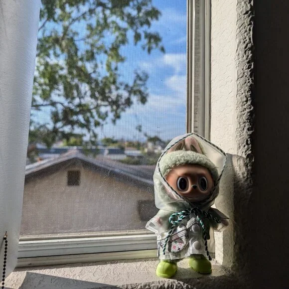 Mini Keroppi Raincoat & Rain Boots - Labubu Doll Clothes | Tiny Fashion - Picture 9 of 14